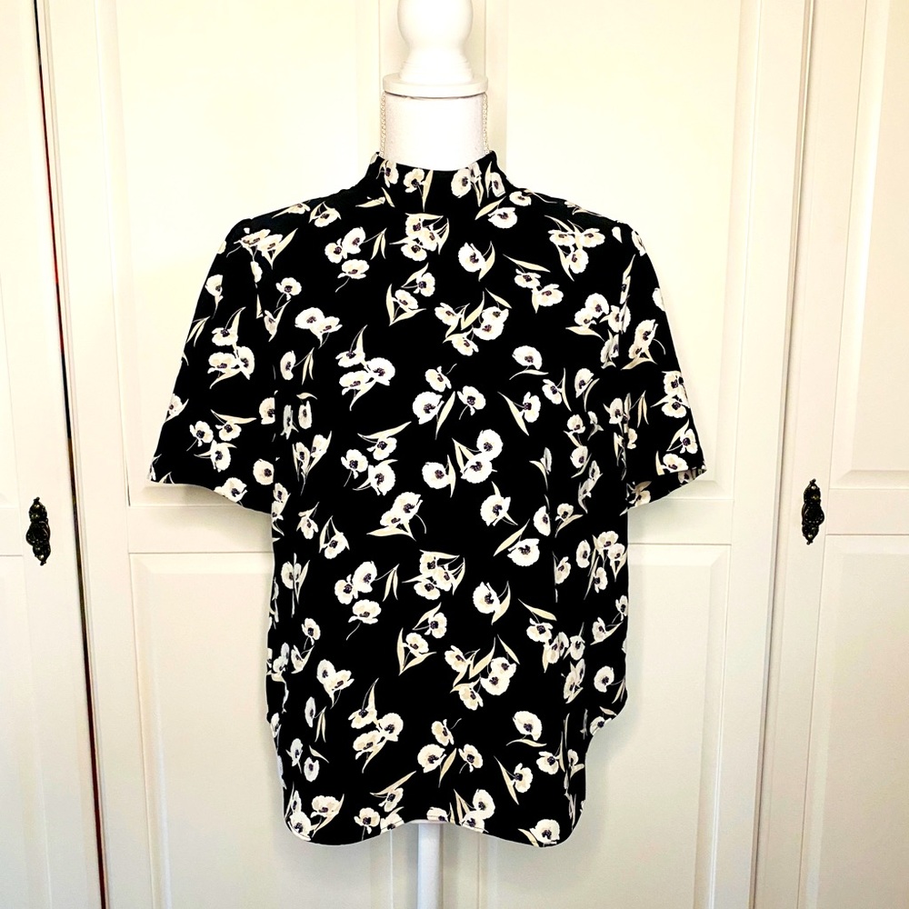 Floral Mock-Neck Blouse